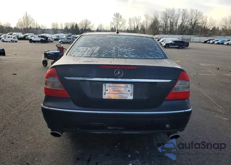 2008 Mercedes-Benz E 350 4Matic z USA, uszkodzony, nr VIN WDBUF87X58B258384